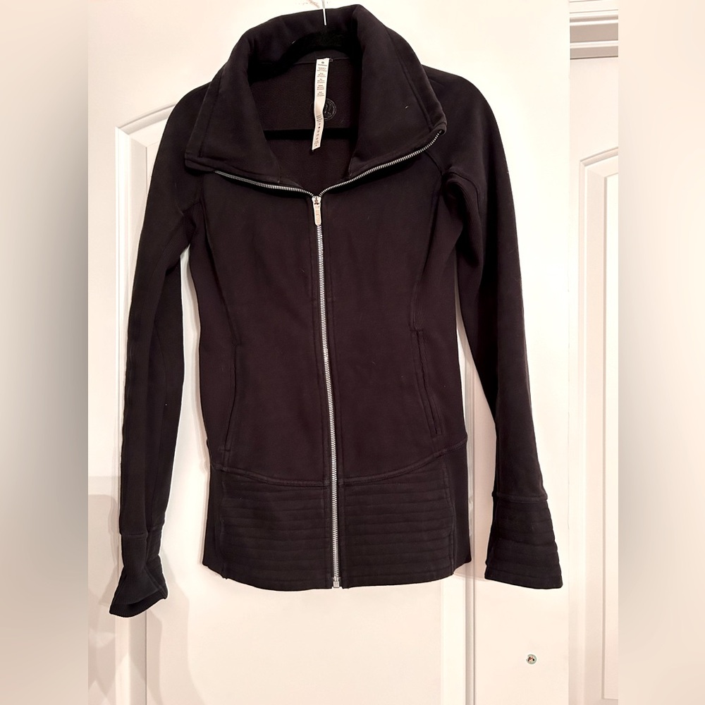 Lululemon long sleeve zip sweatshirt